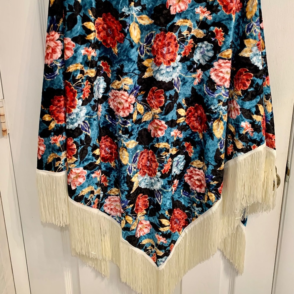 Bohemian velvet shawl